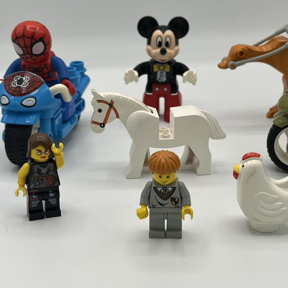 LEGO Mixed Figurine Lot Of 10 Horse, Mickey Mouse, Spider-Man, Owen & More!! - Picture 3 of 11